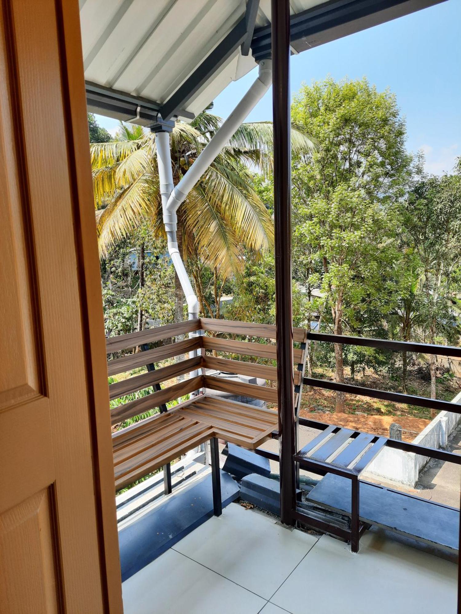 Oriole Homestay Thekkady Exterior foto